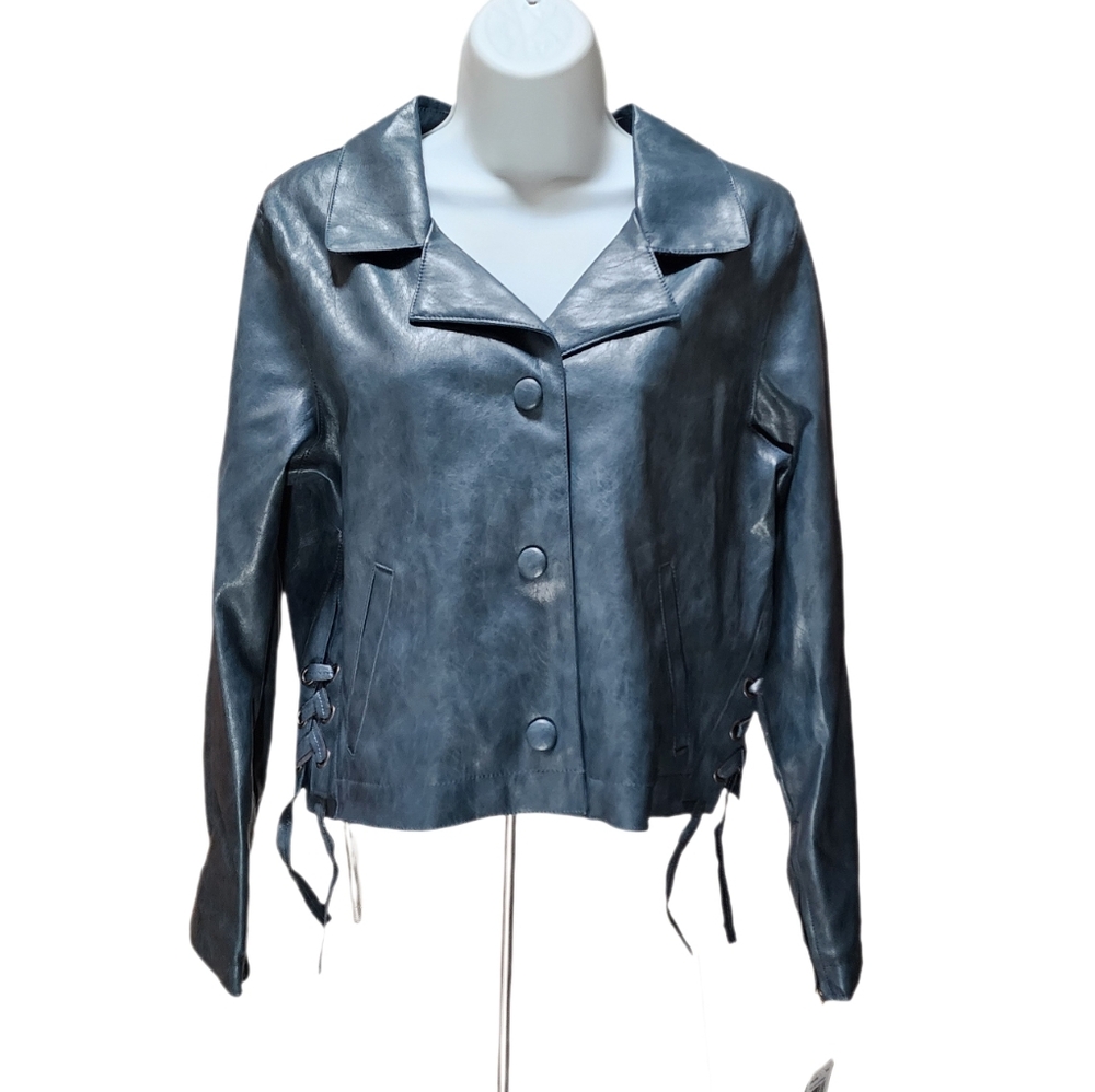 Democracy Long Sleeve Faux Leather Cropped Button Front Lace-Up Jacket Green S - Picture 7 of 11